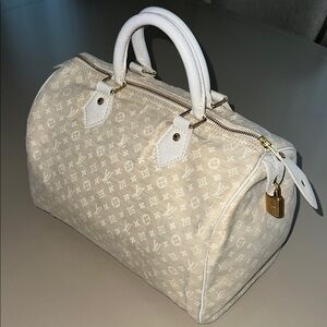 Louis Vuitton Speedy 30 - Cream Monogram with White Trim